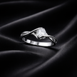 Adjustable Twisted Solitaire Ring