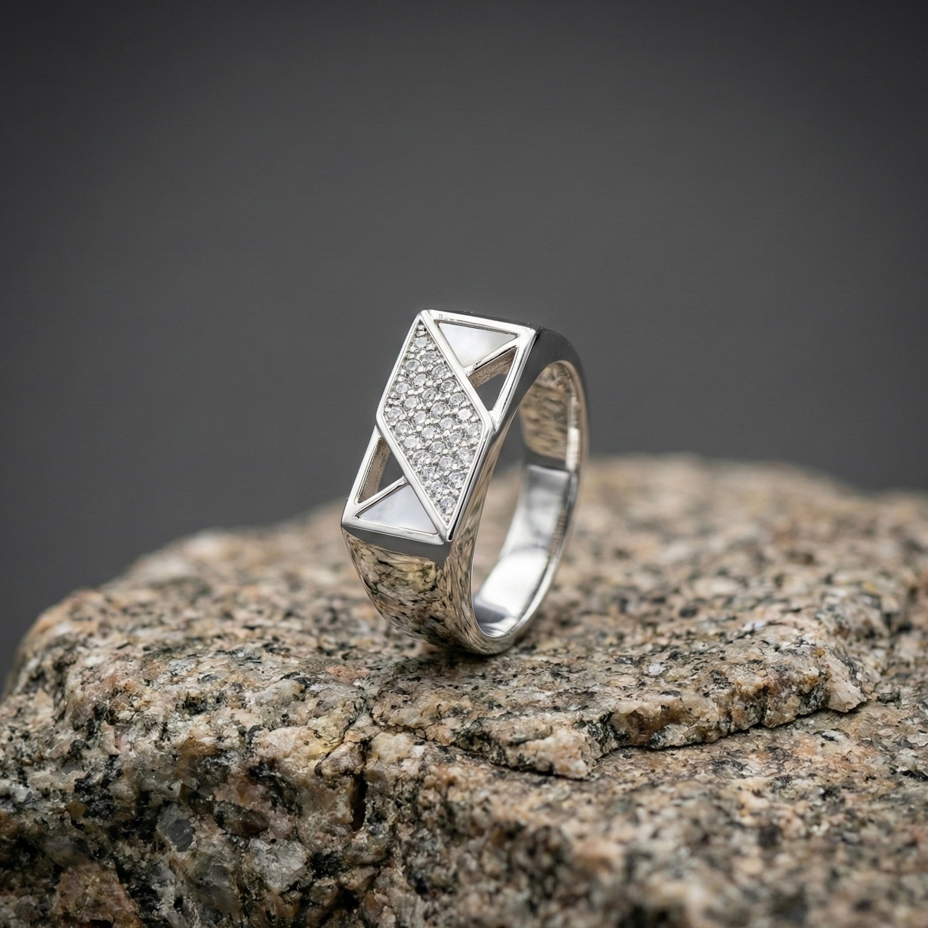Rhombus Pave Signet Ring
