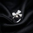 Elegant Bow Design Solitaire Ring