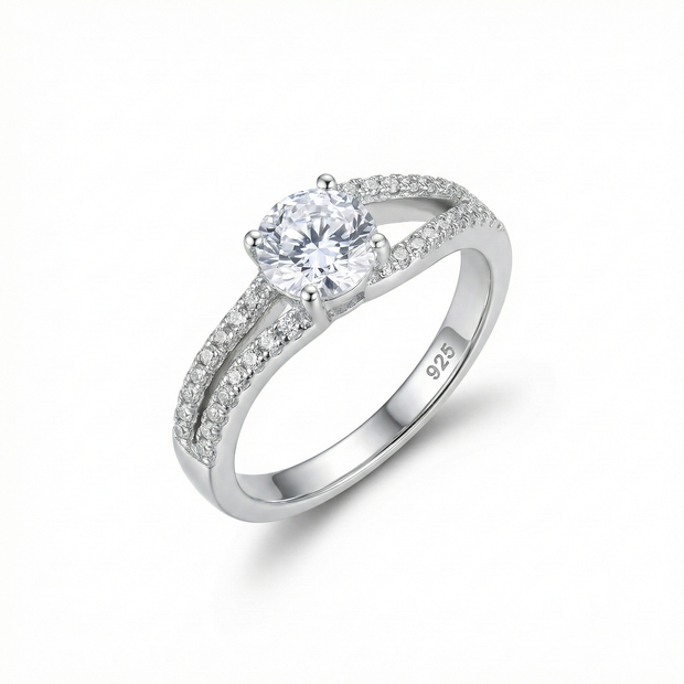 Round Solitaire Split Band Ring