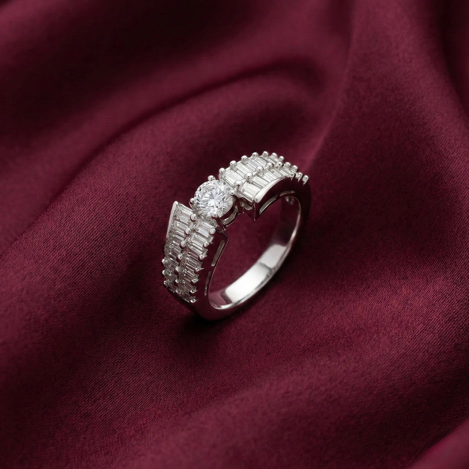 Baguette Side Round Center Silver Ring