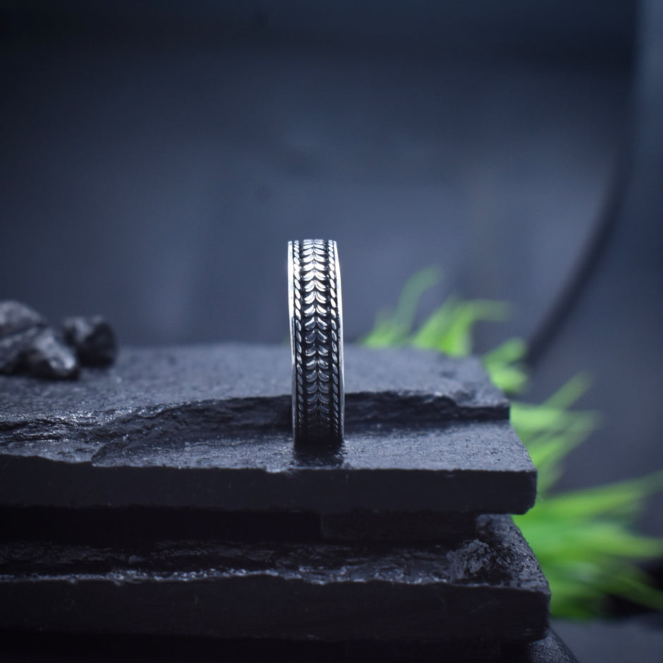 Antique Silver Braided Edge Band