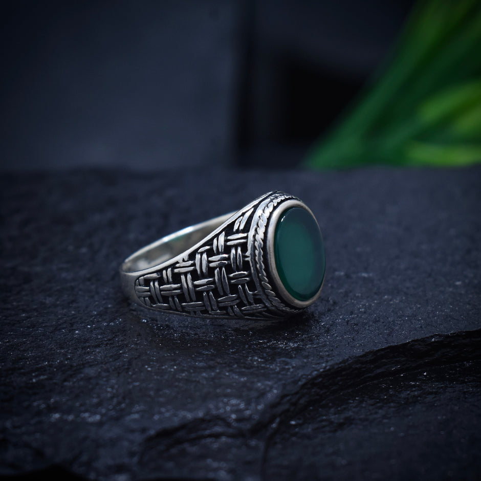 Green Onyx Oval Woven Silver Ring