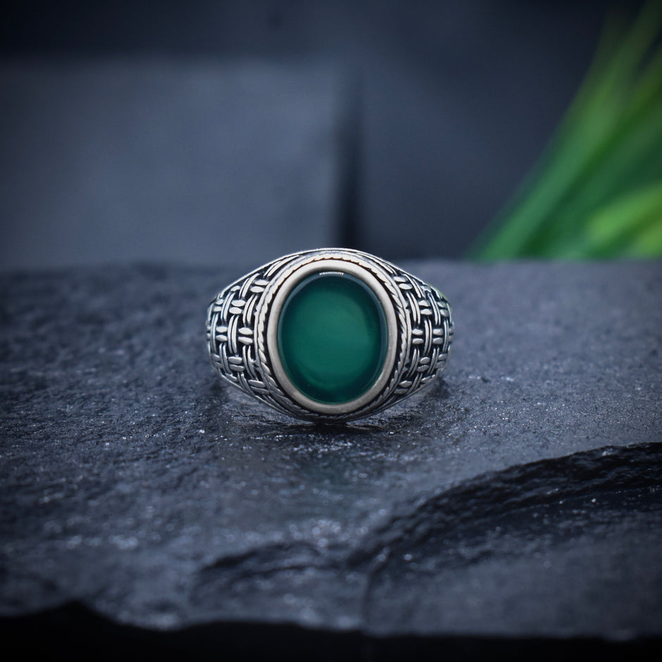 Green Onyx Oval Woven Silver Ring