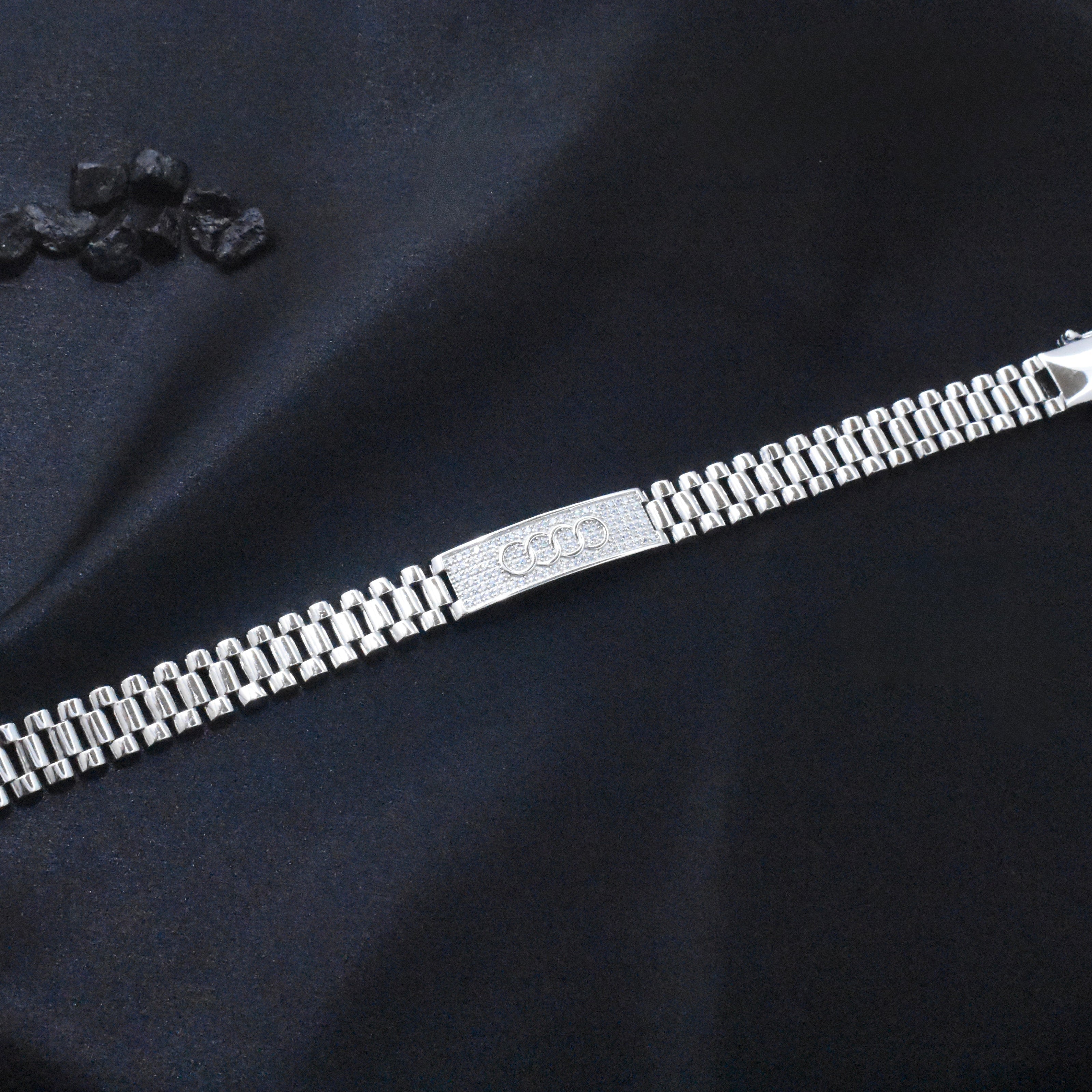 Interlocking Rings Silver Bracelet