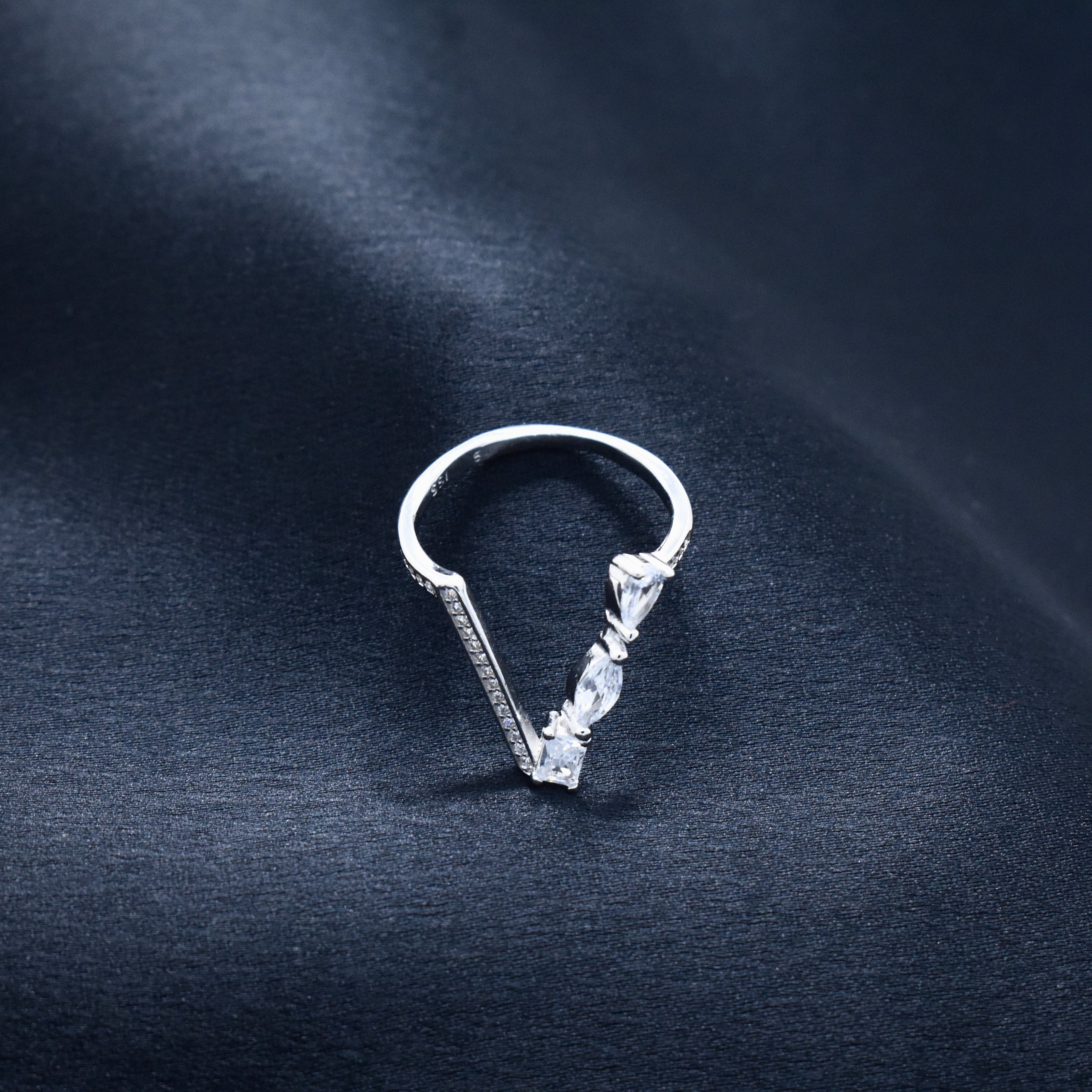 Silver V-shaped Charm Ring