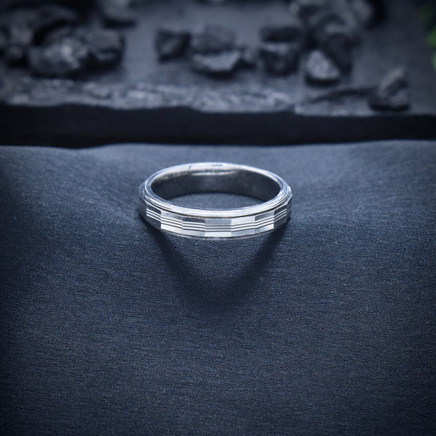 Mirror Facetted Edge Silver Band