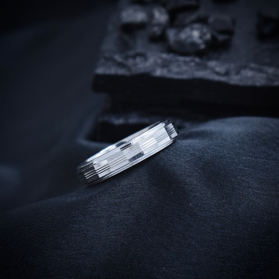 Prism Faceted Geometric Statement Band