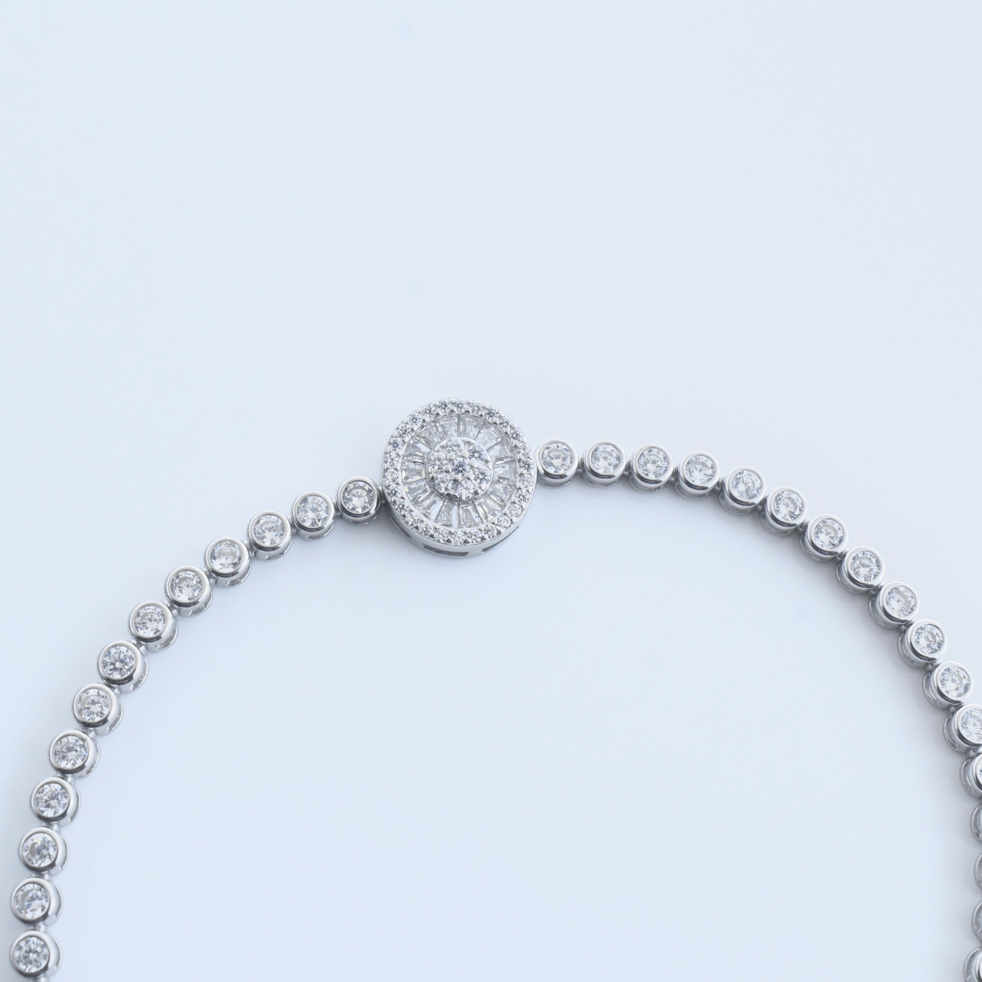Starburst Circle Frame Silver Bracelet