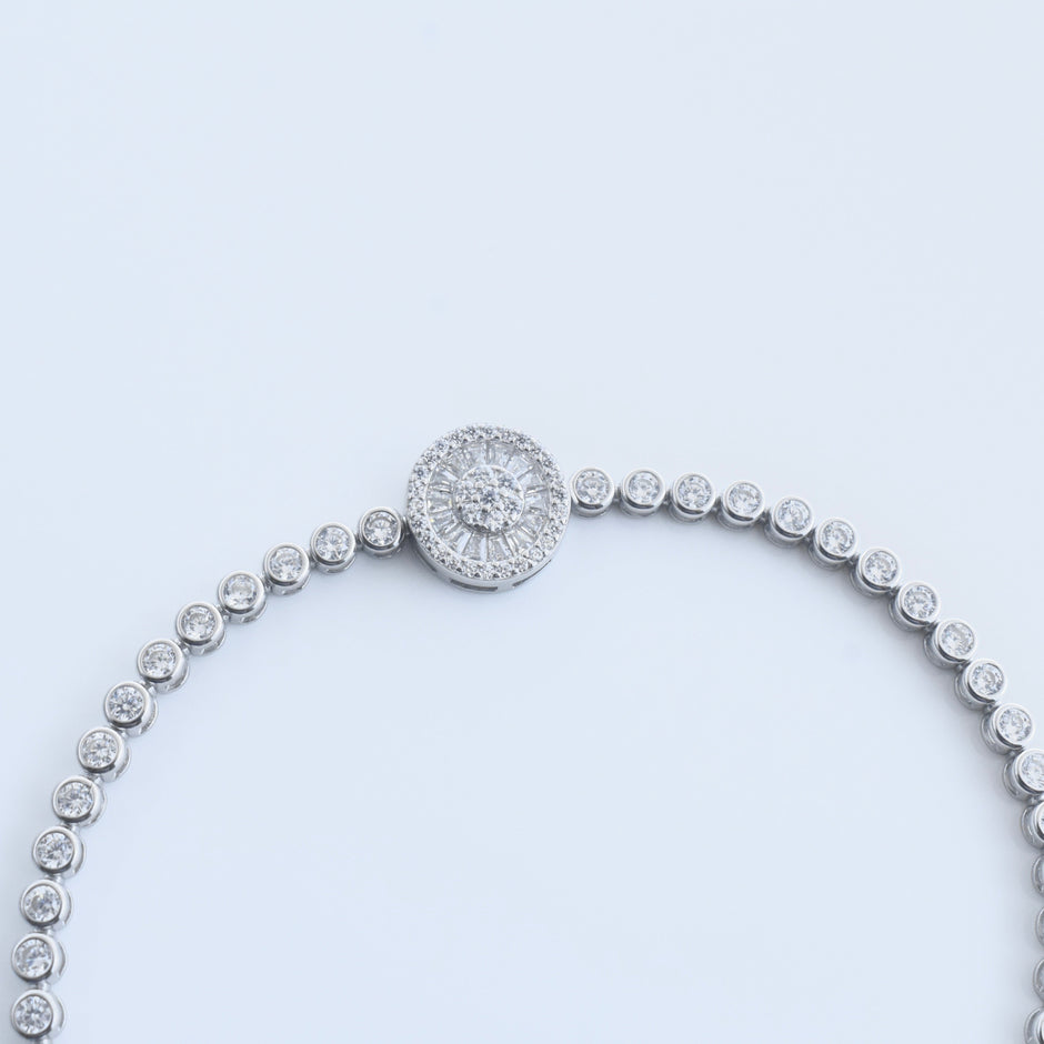 Starburst Circle Frame Silver Bracelet