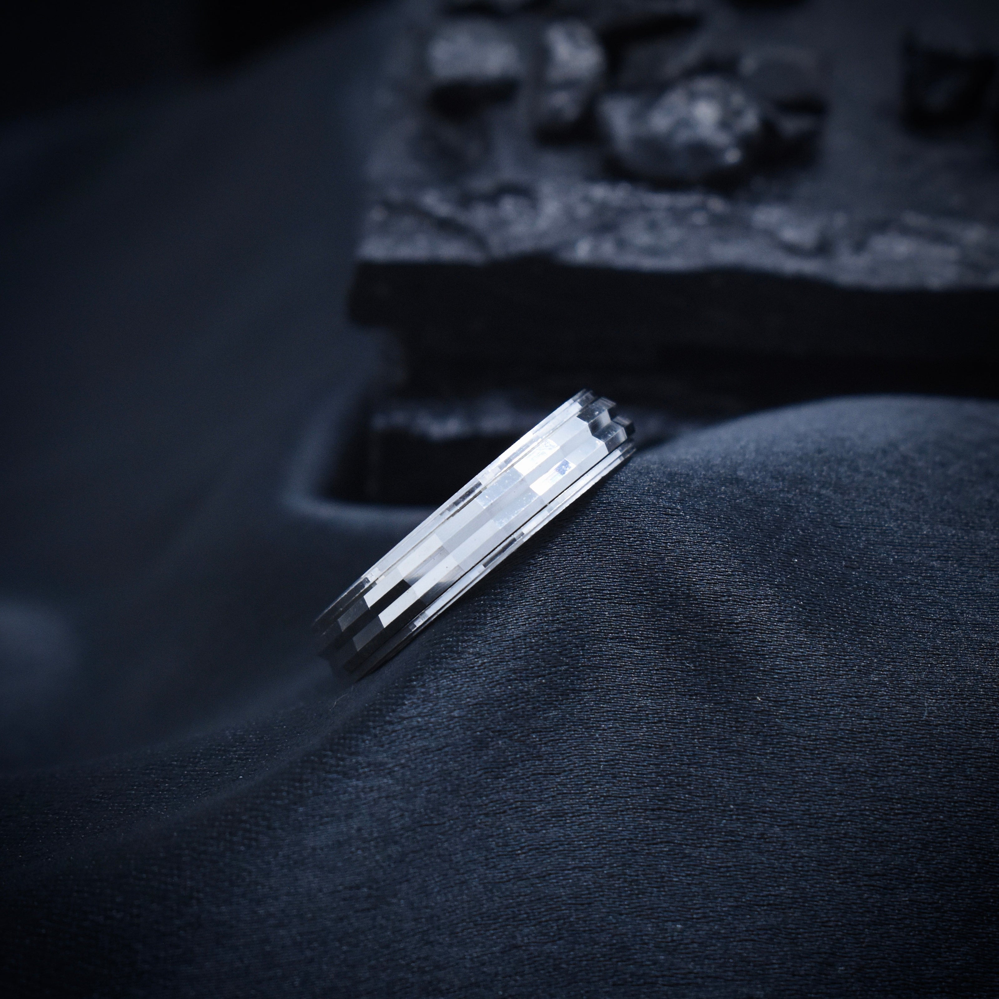 Silver Beveled Edge Band