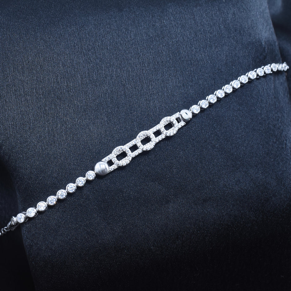 Geometric Interlocking Pavé Tennis Bracelet