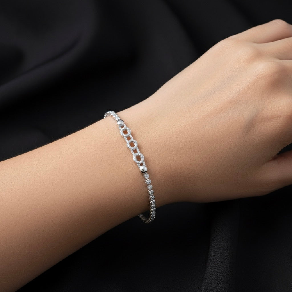Geometric Interlocking Pavé Tennis Bracelet