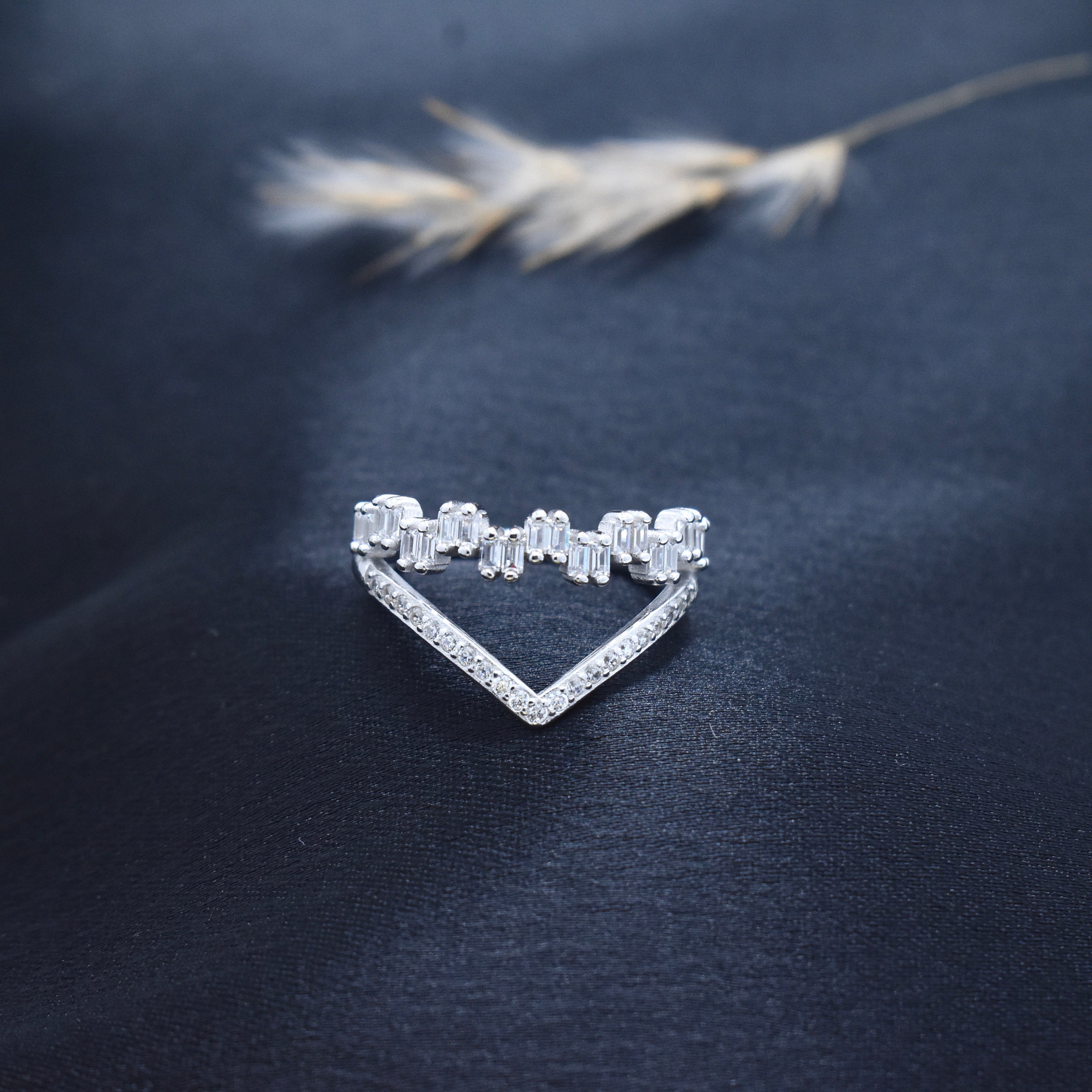 Silver Zig-zag Sparkle Ring
