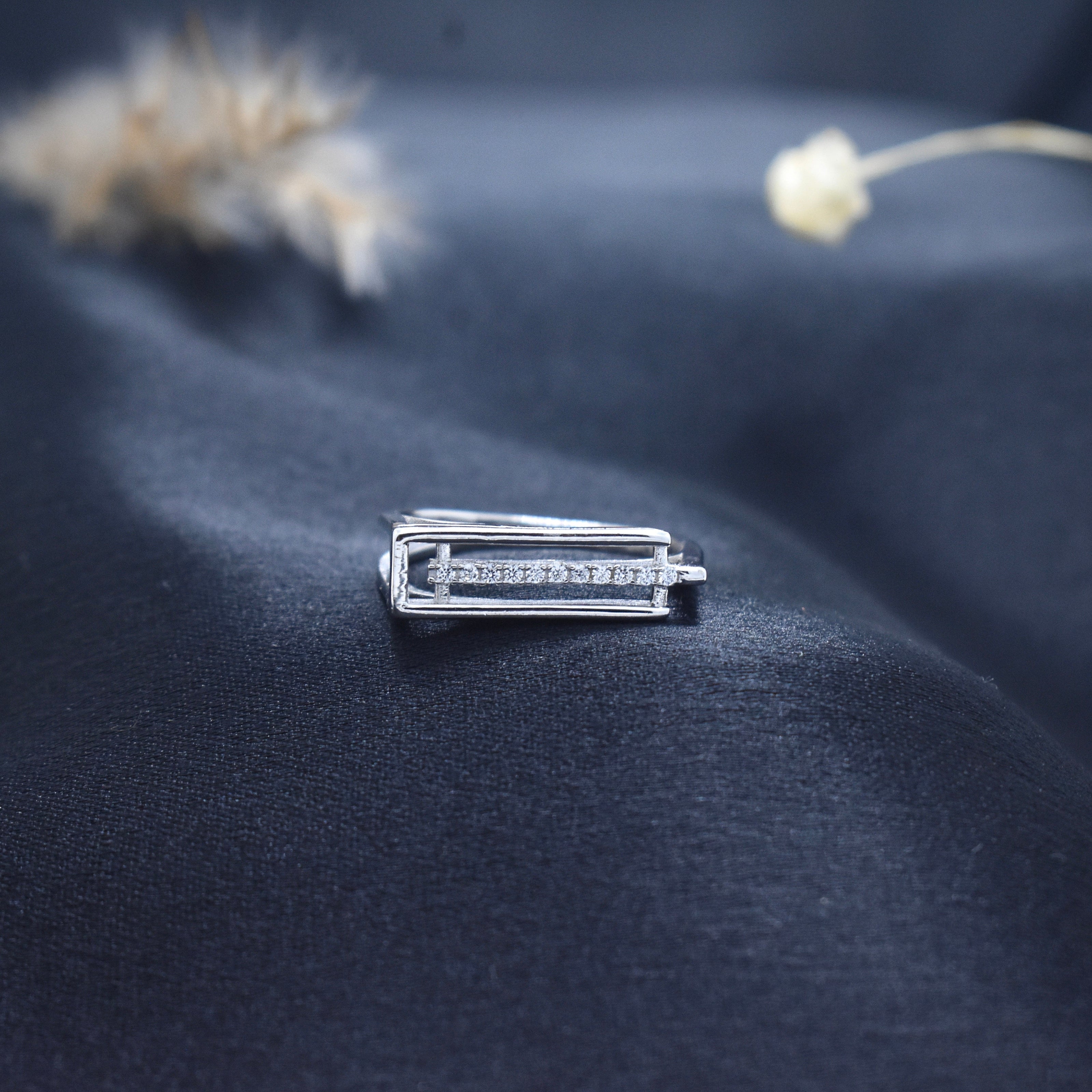 Silver Frame Edge Ring