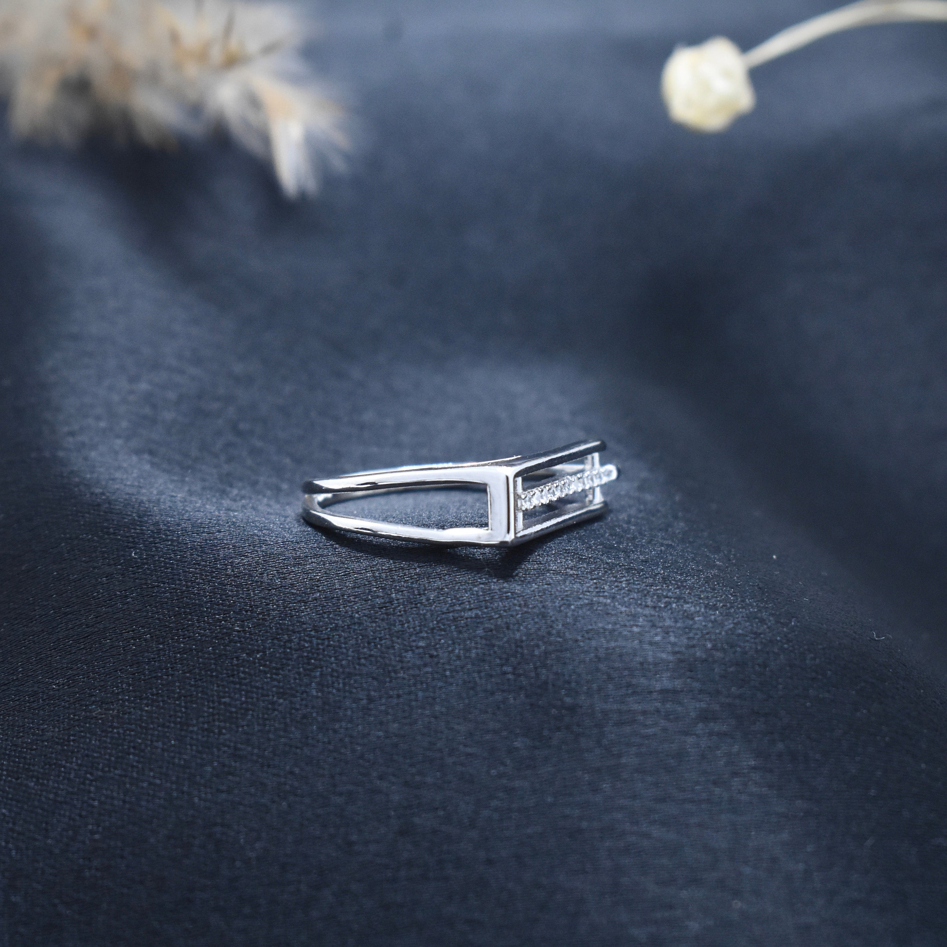 Silver Frame Edge Ring