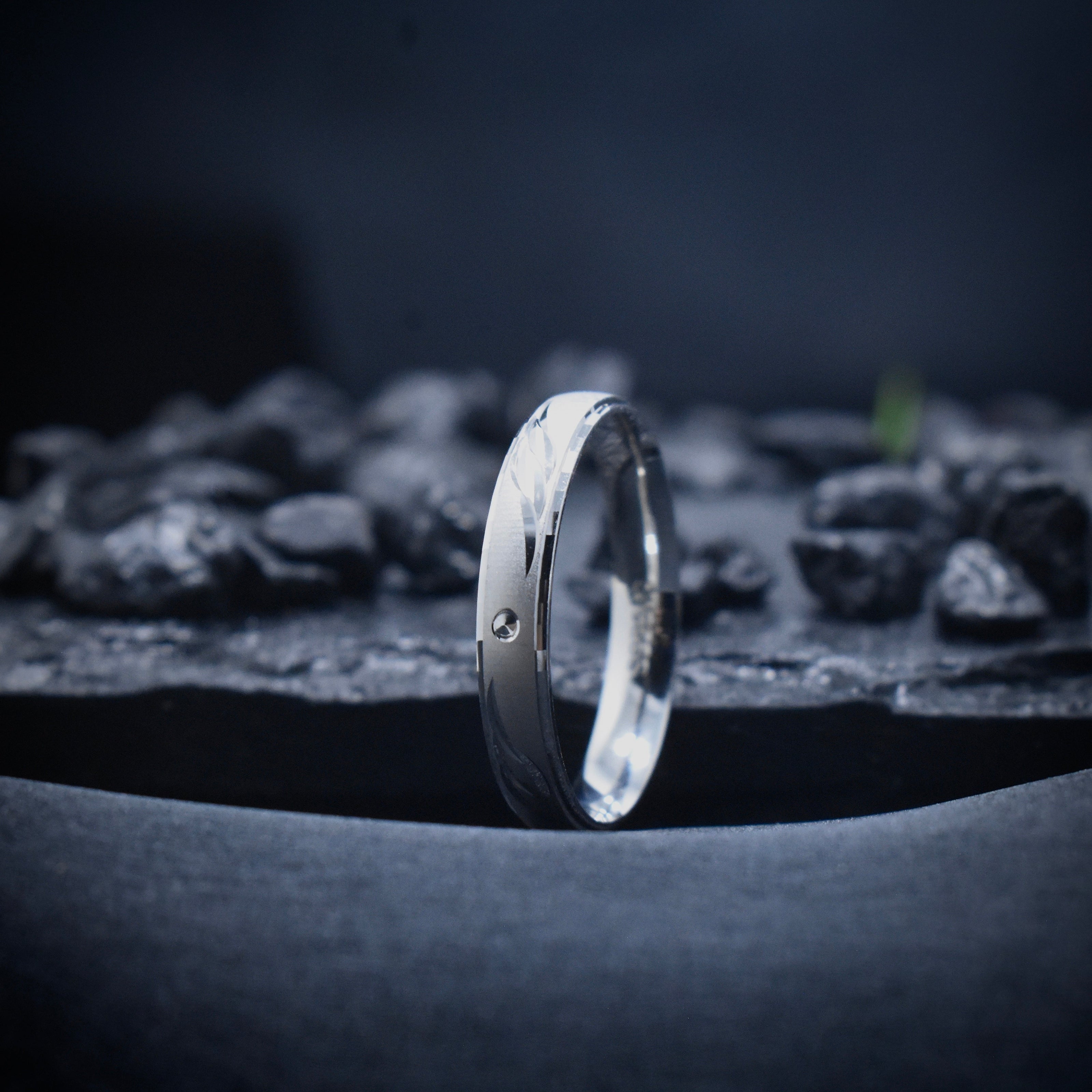 Silver Urban Line Ring