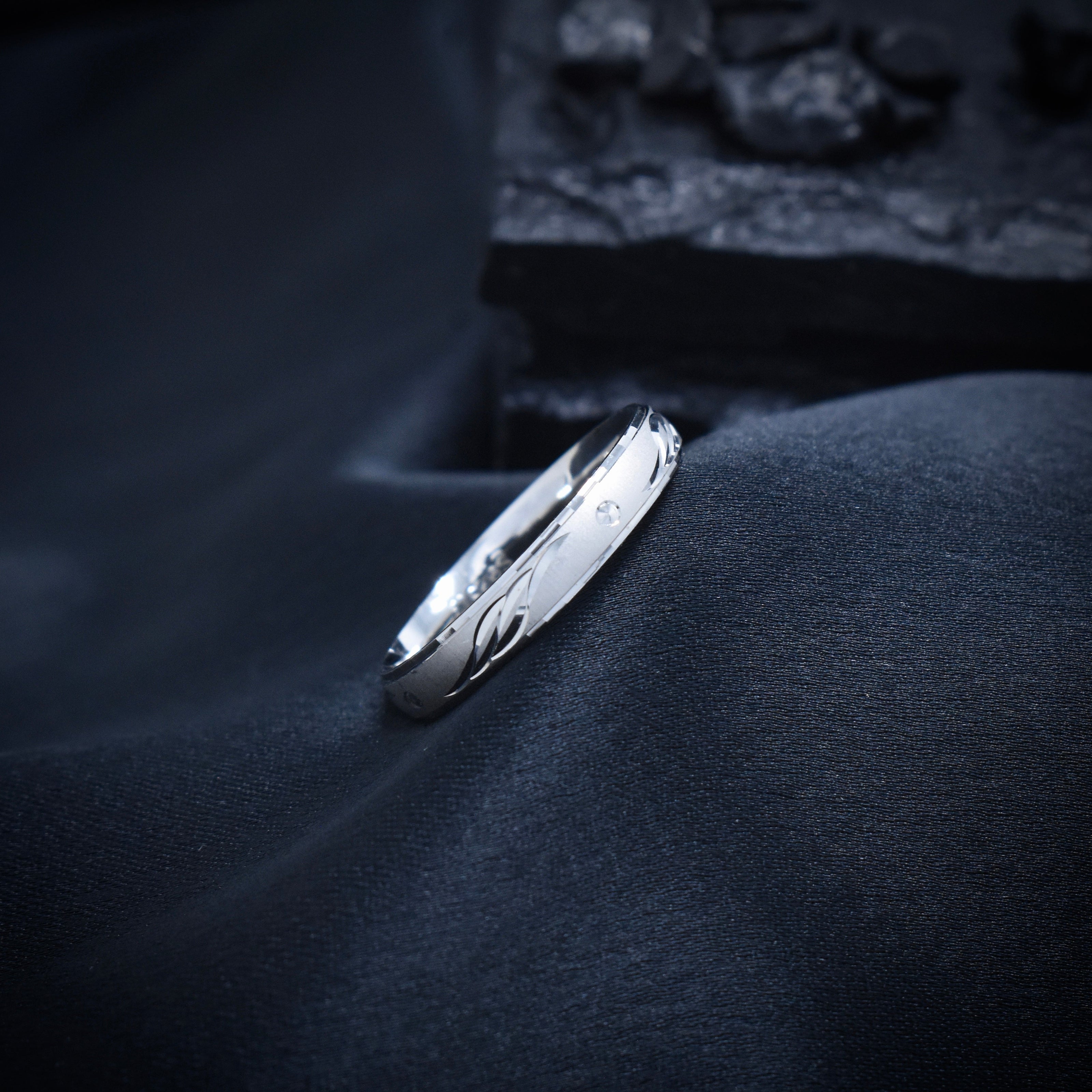 Silver Urban Line Ring