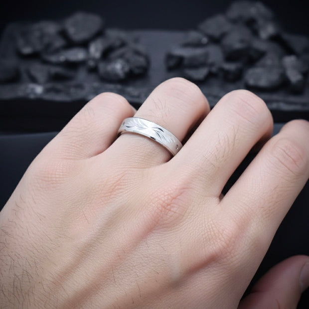 Silver Blade Twist Band