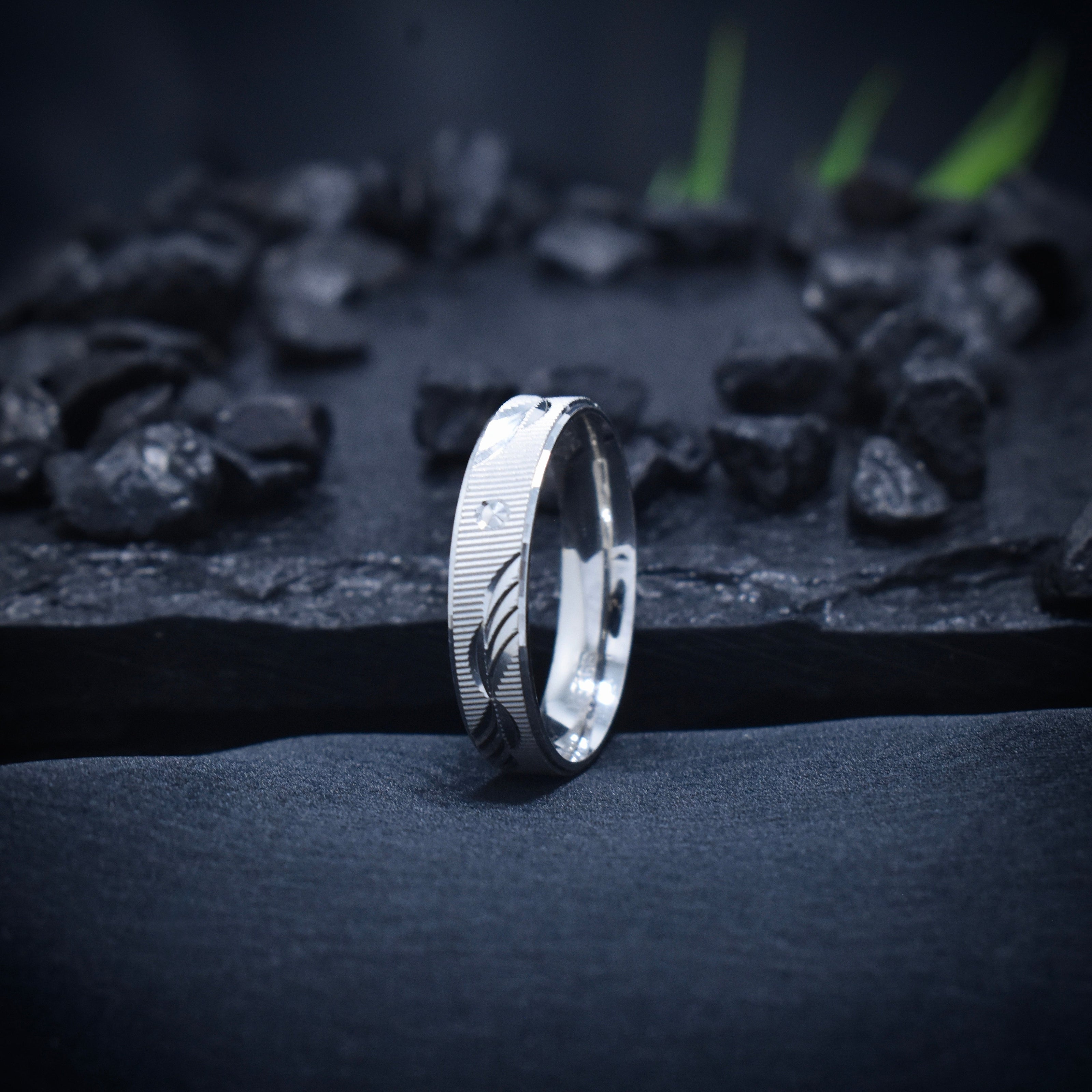 Textured Wave Center Silver Band