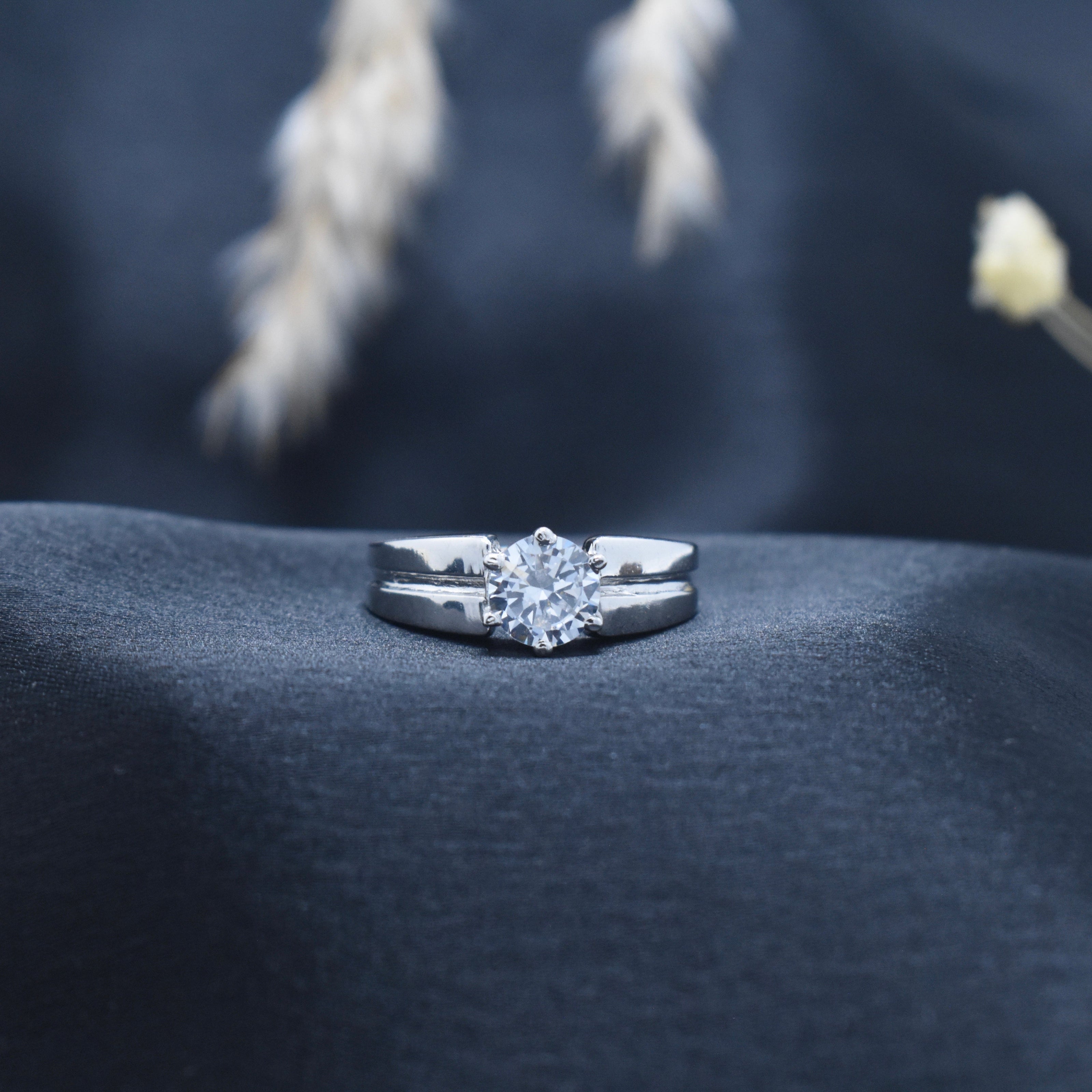 Silver Wide Glam Solitaire Ring