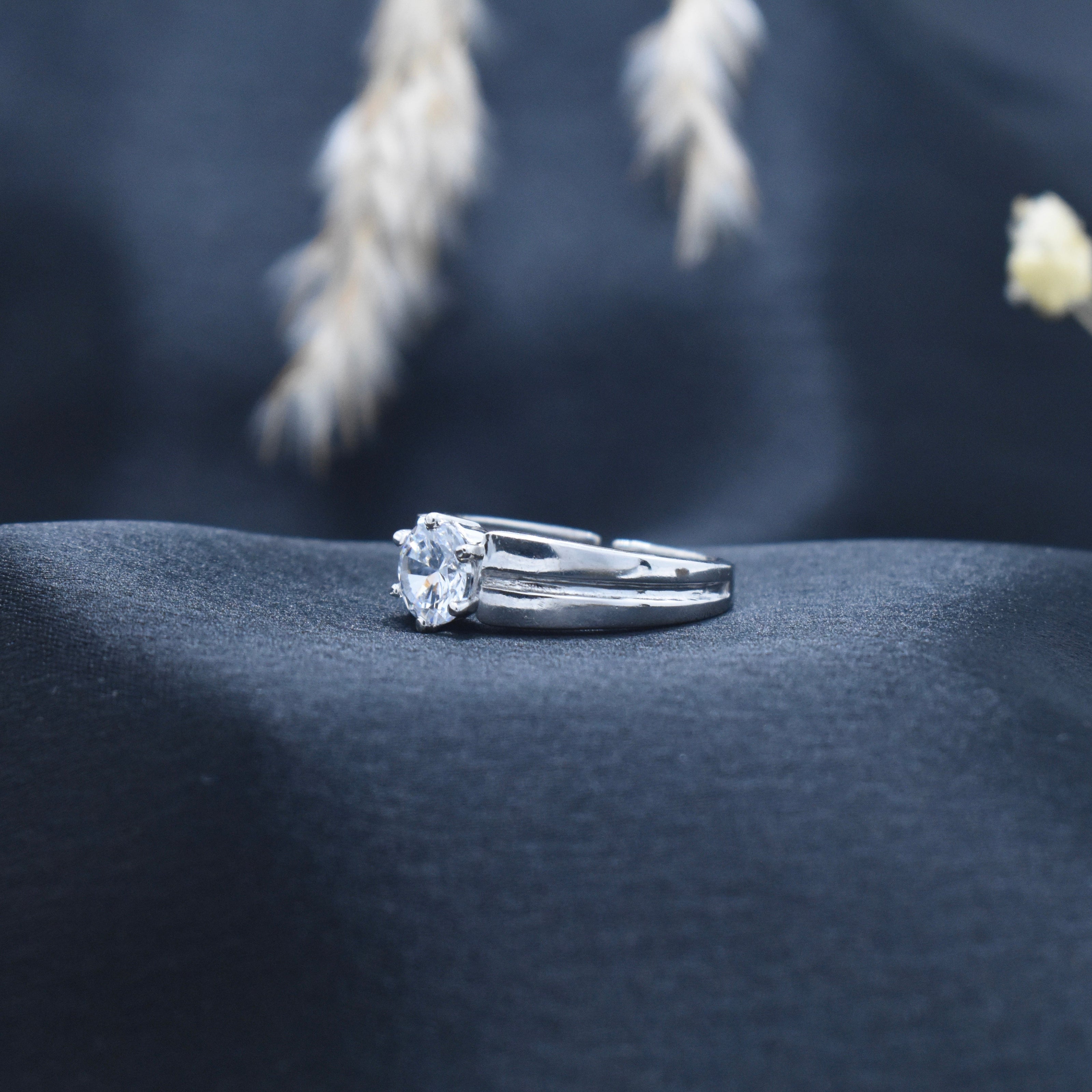 Silver Wide Glam Solitaire Ring