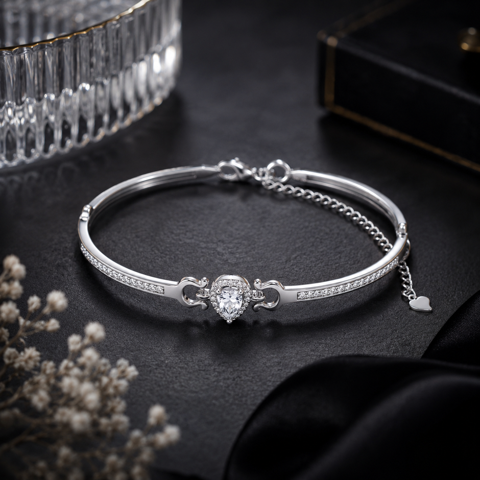 Teardrop Halo Kada Bracelet