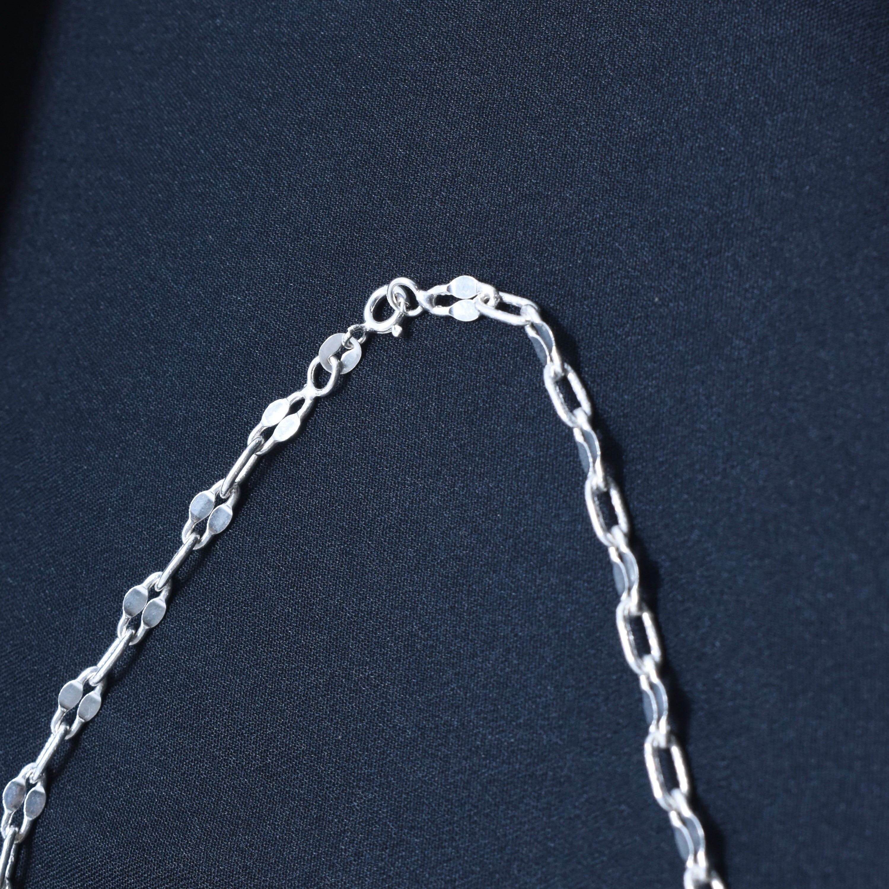 Elongated Dual-Link Silver Chain