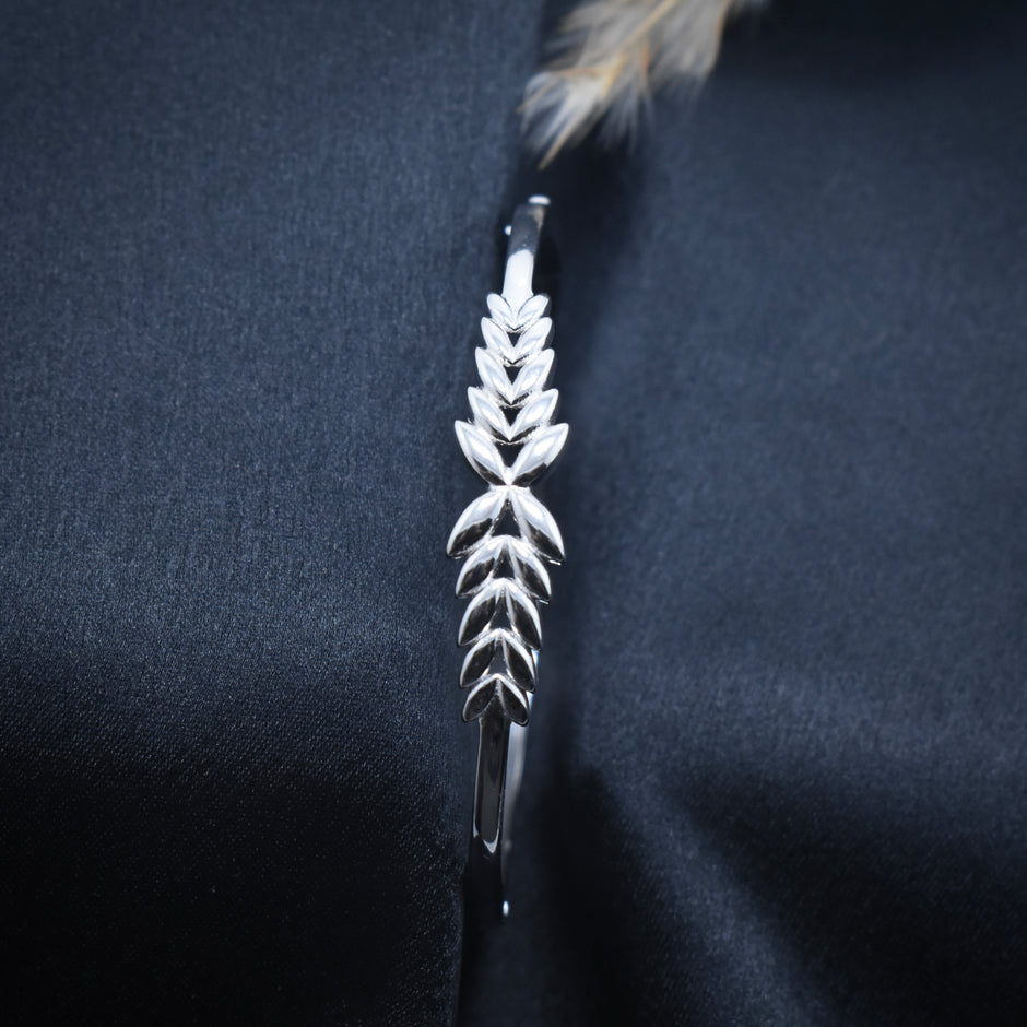Olive Leaf Kada Bracelet