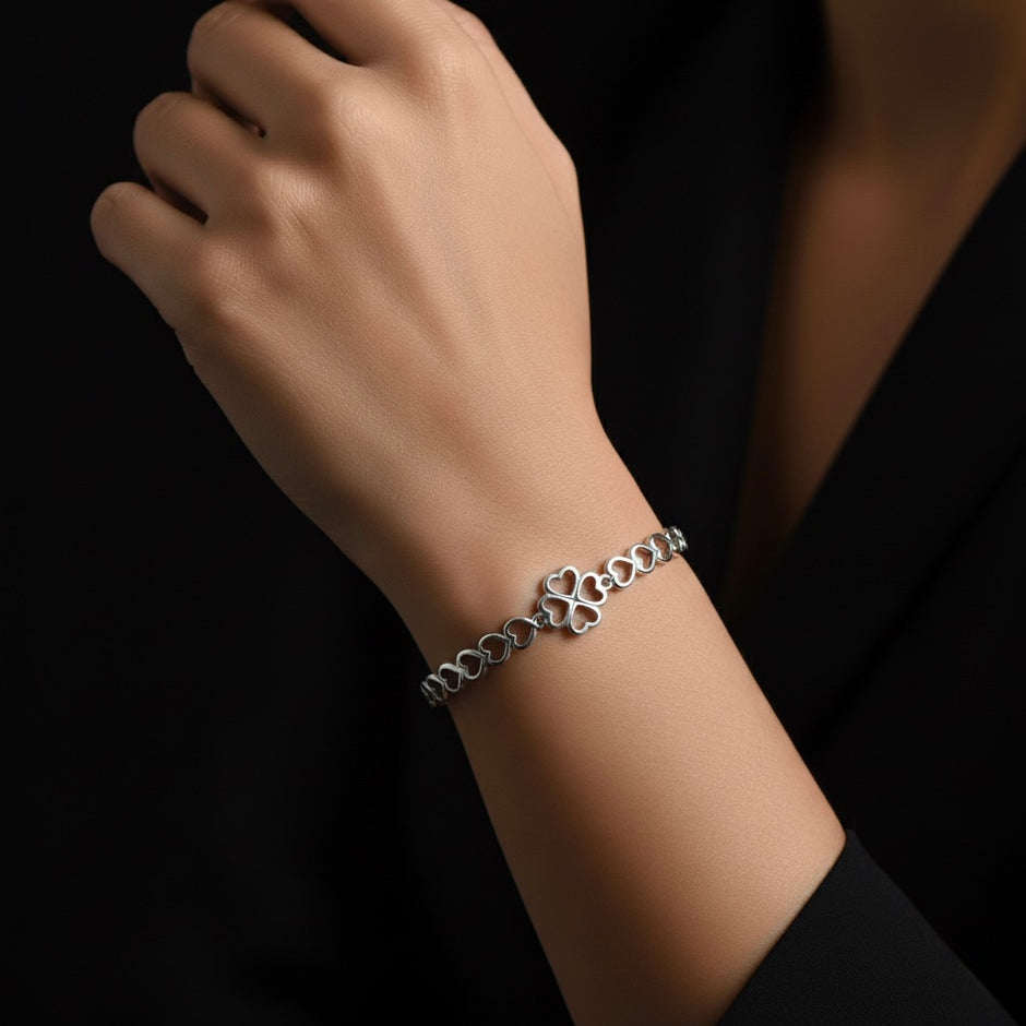 Clover Heart Kada Bracelet