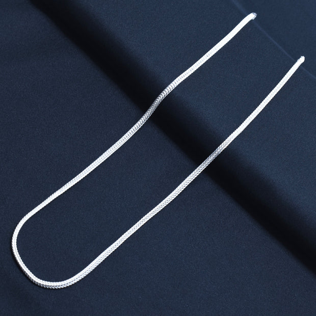 Sleek Curve Mesh Silver Chain