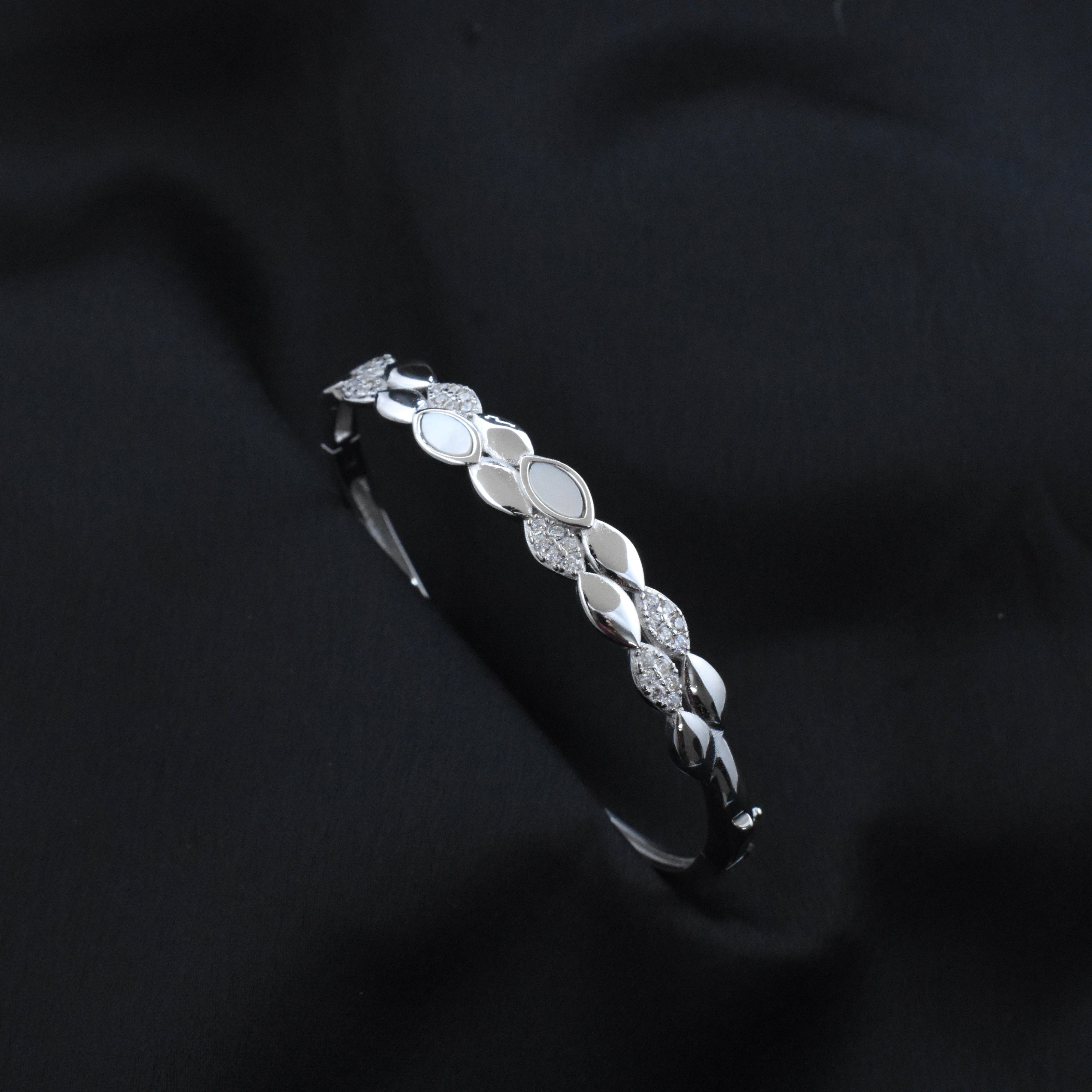White Leaf Silver Bracelet