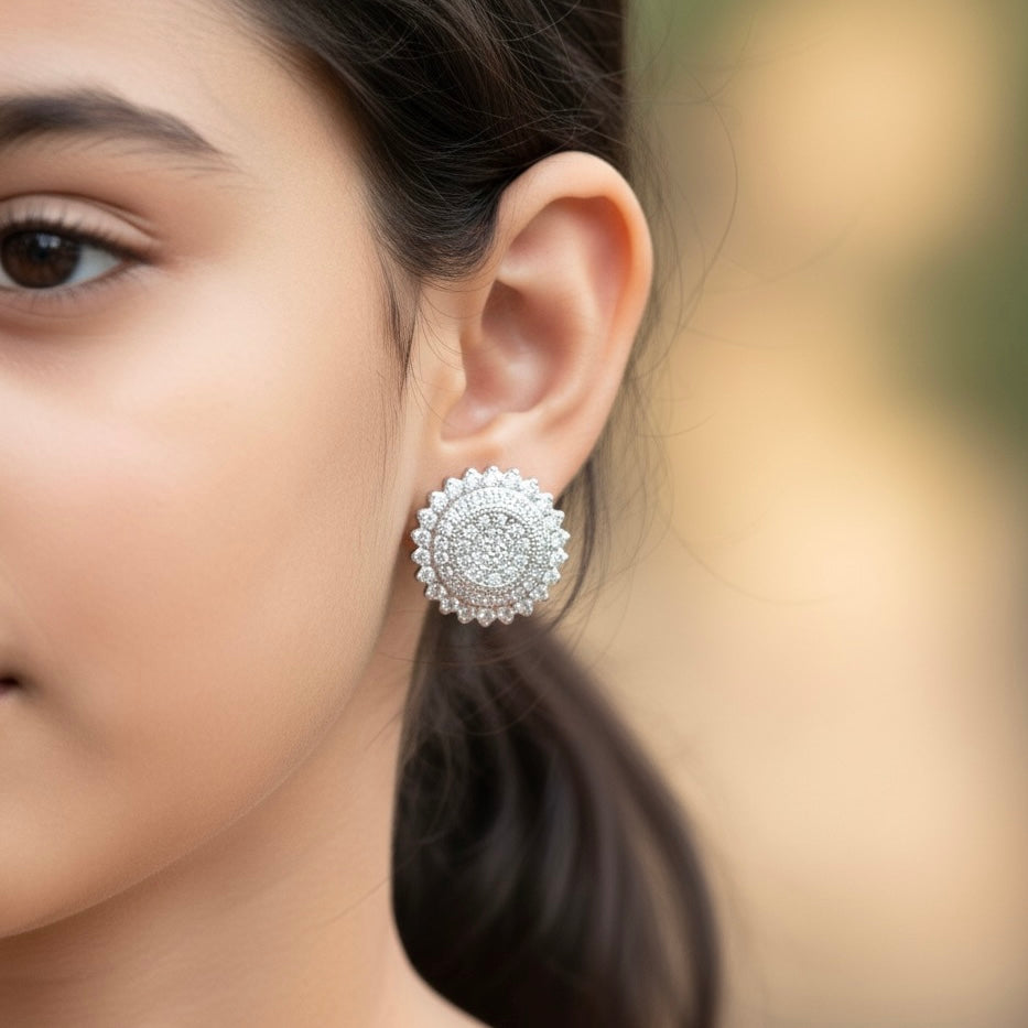Grand Vintage Floral Silver Earrings