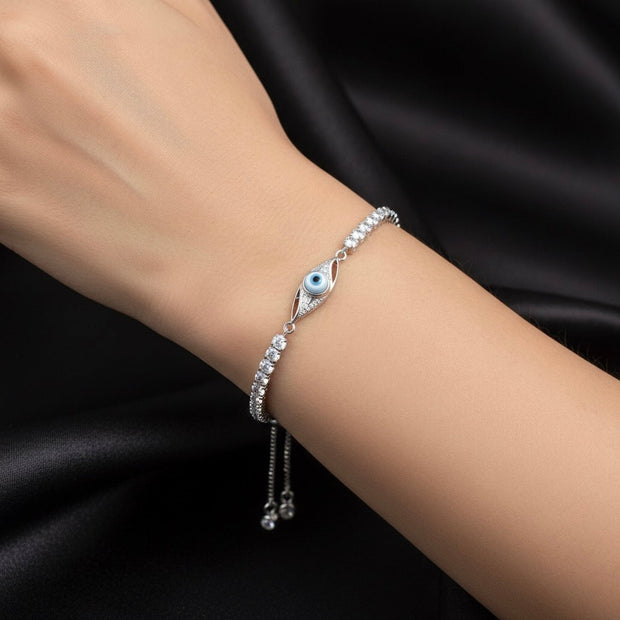 Central Evil Eye silver bracelet