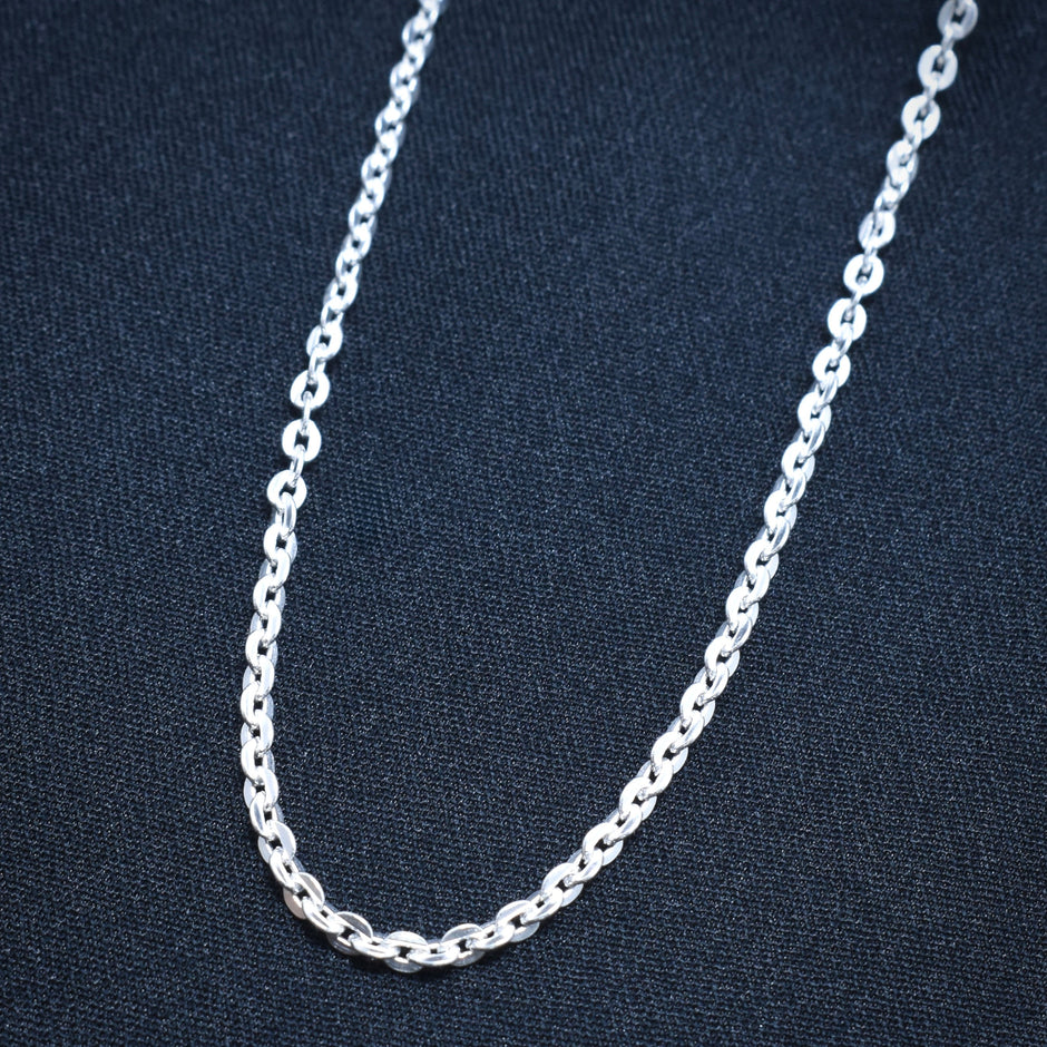 Subtle Textured Oval Silver Chain