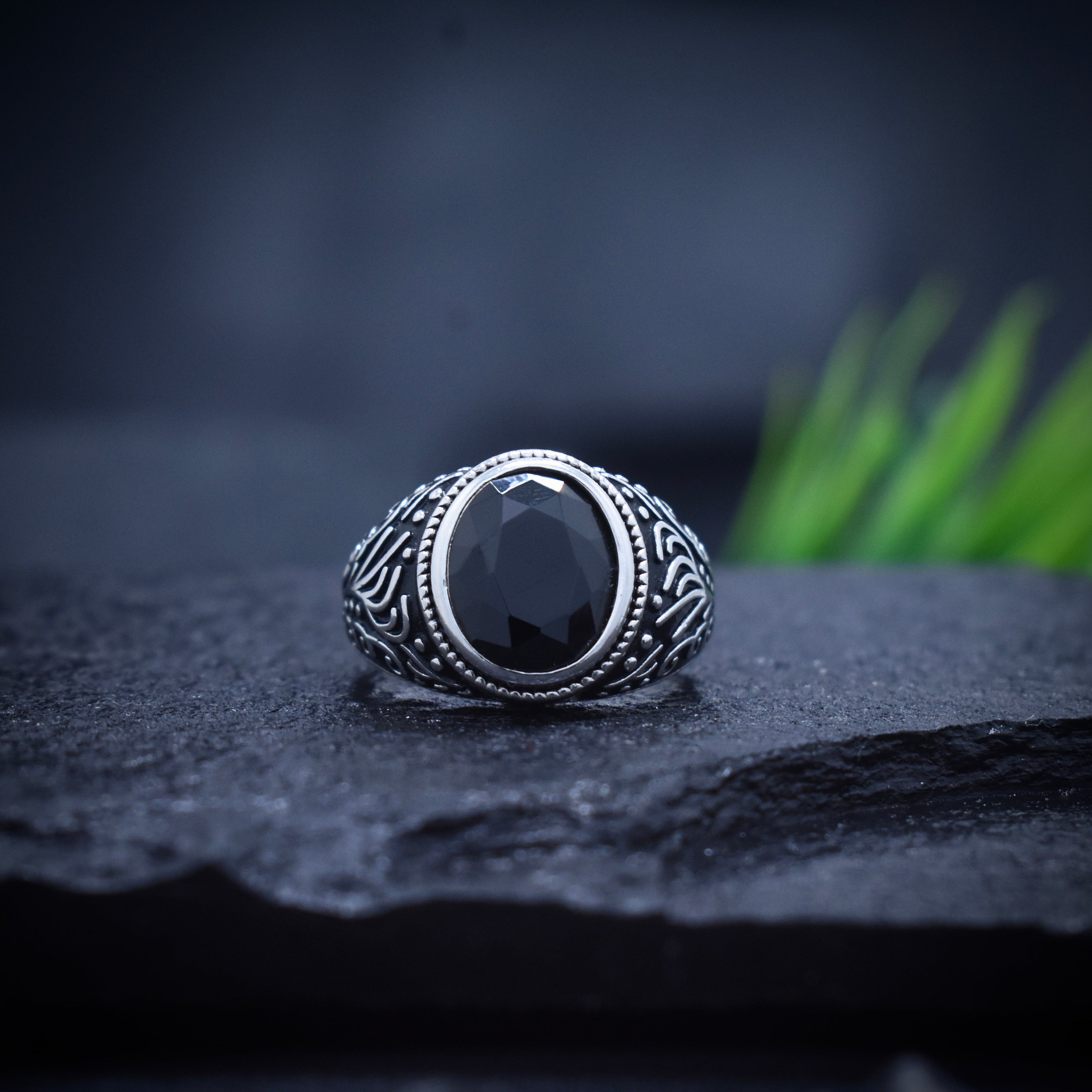 Antique Silver Swirl Edge Ring