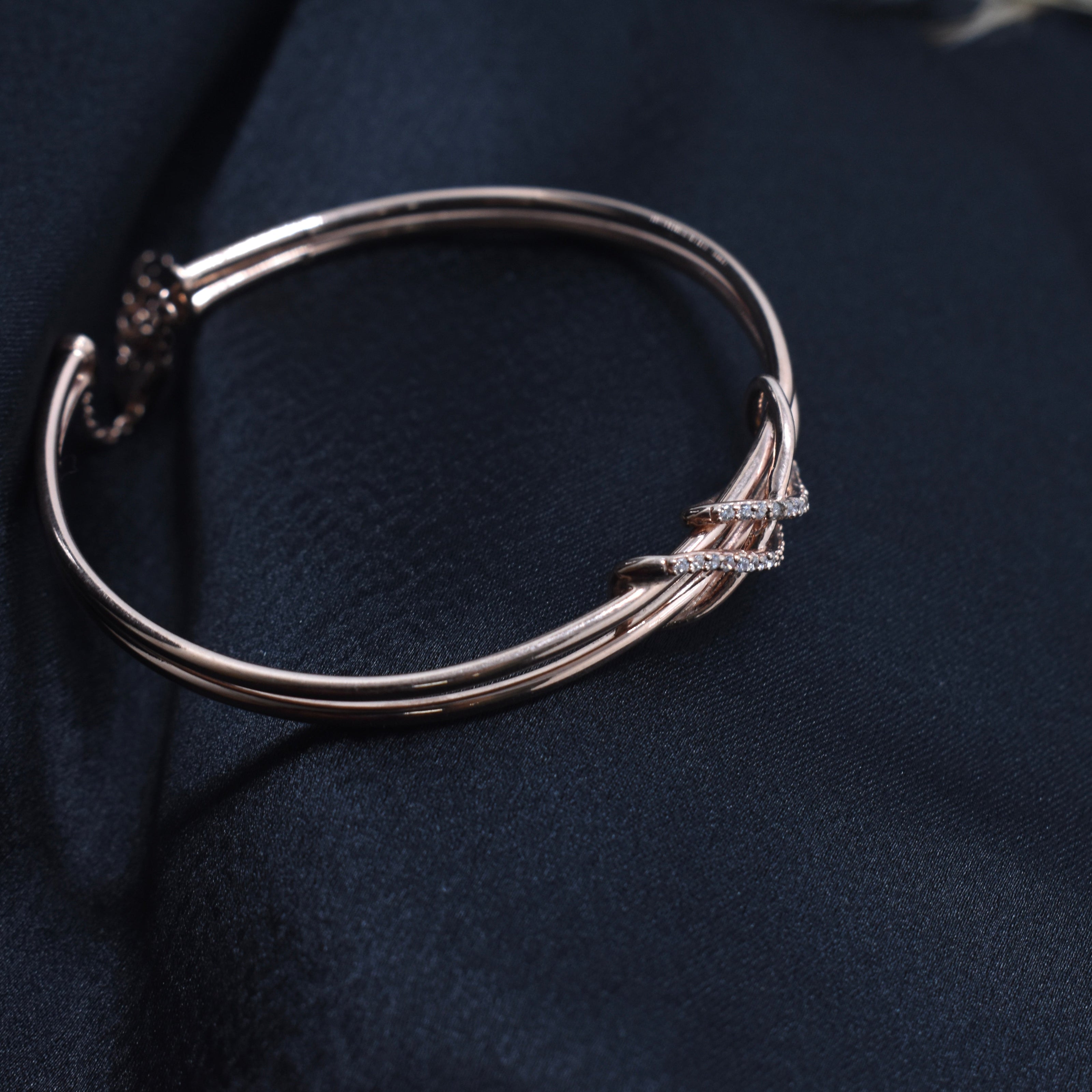 Infinity Twist Design Silver Bracelet