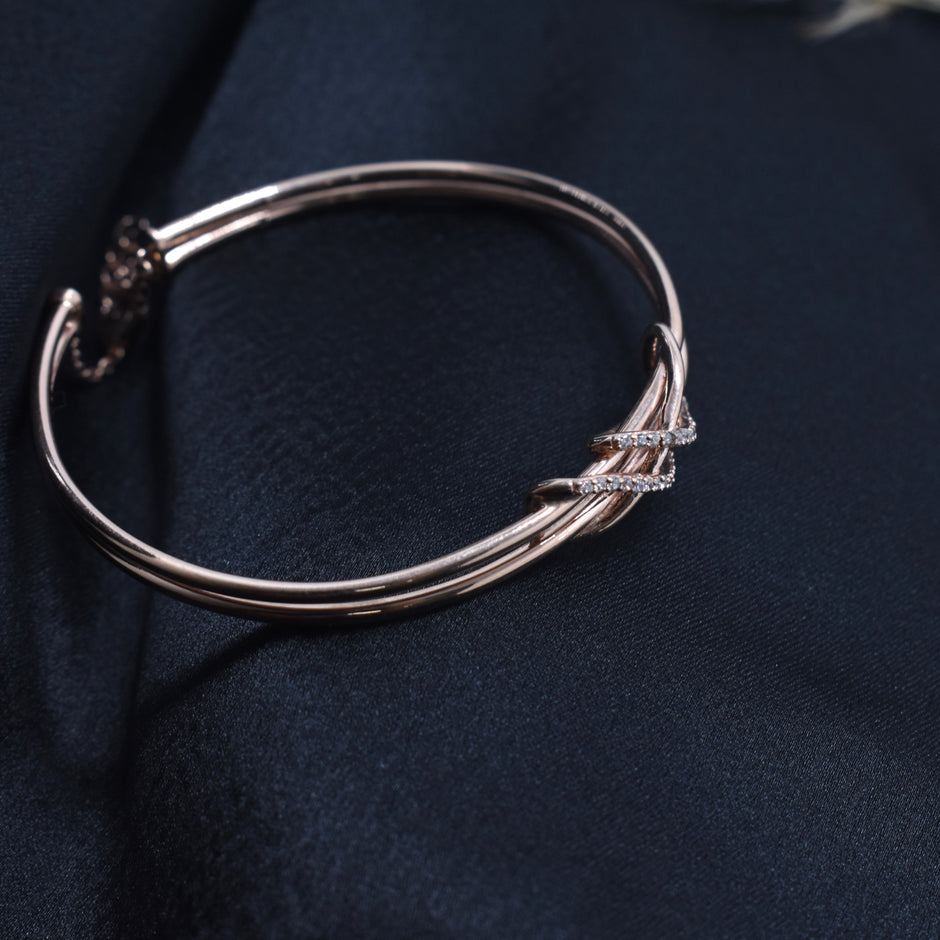 Infinity Twist Design Silver Bracelet