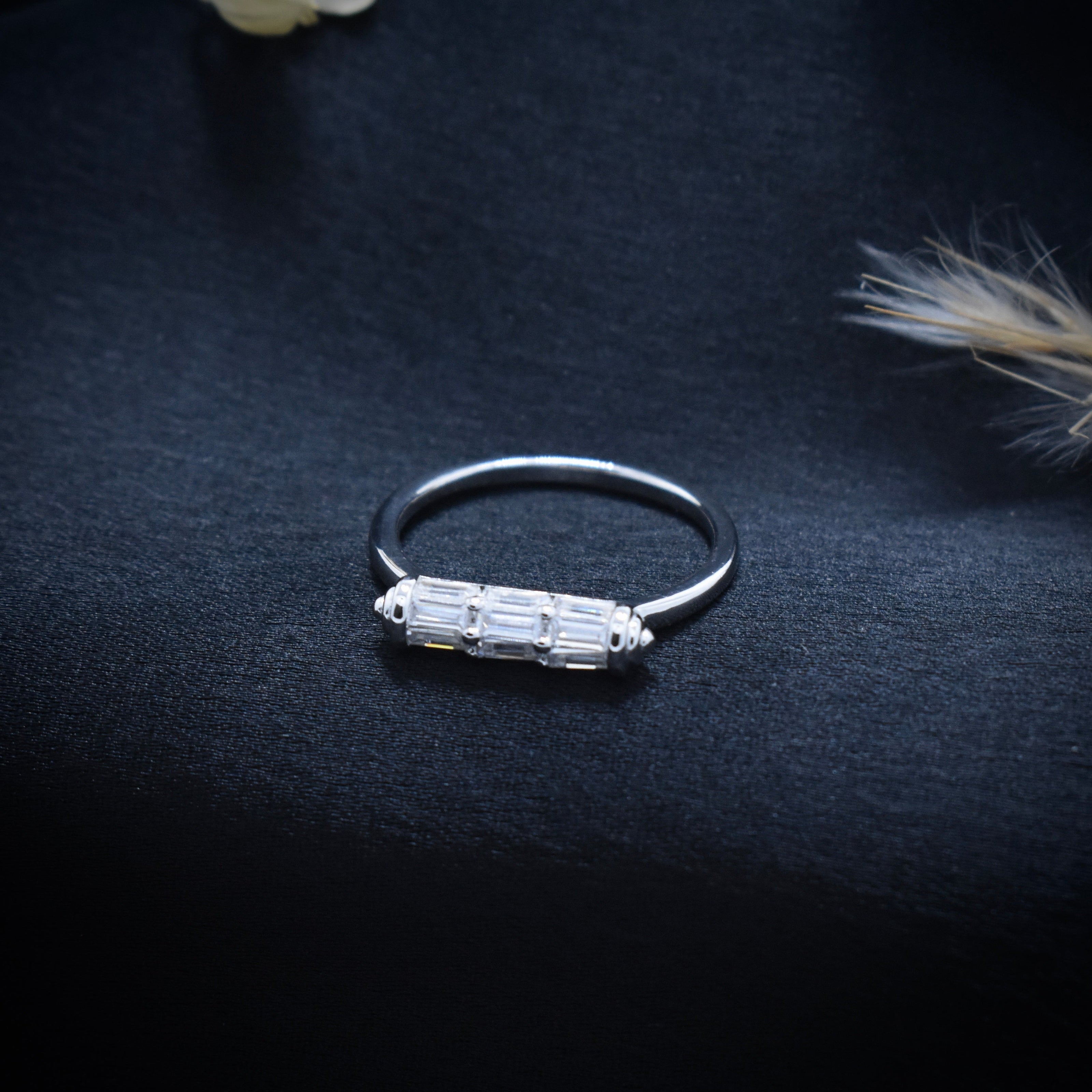 Silver Barrel Motif Ring