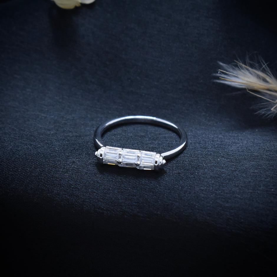 Silver Barrel Motif Ring