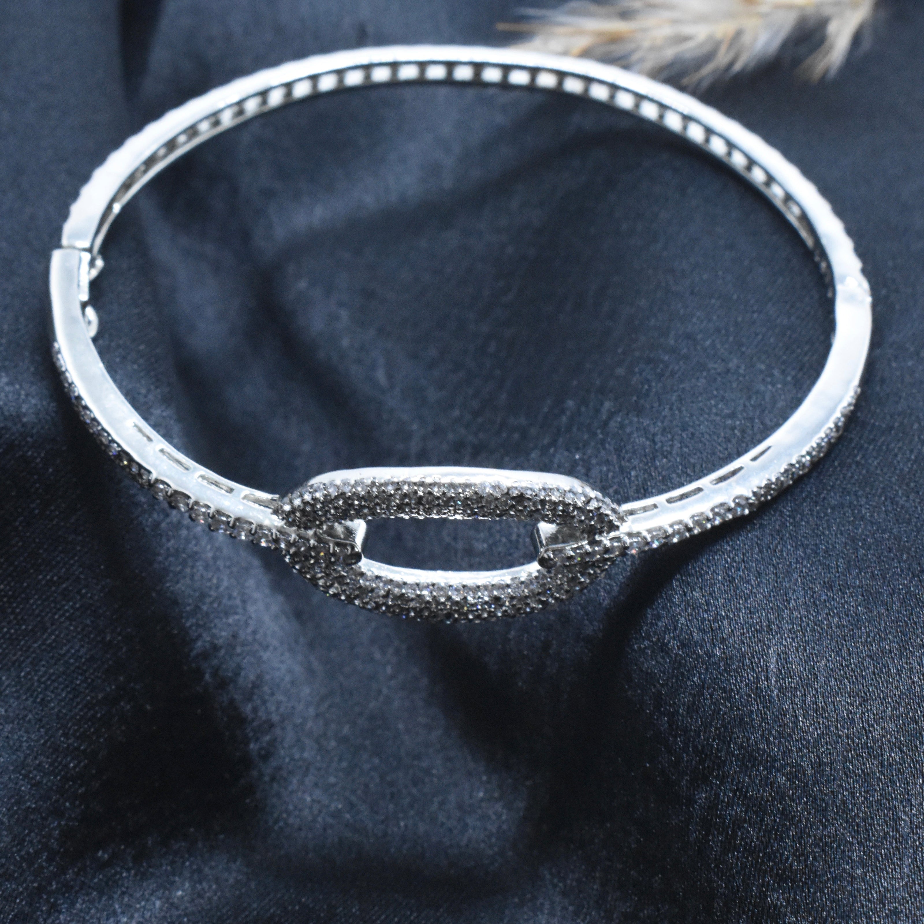 Bold Oval Sparkle Silver Bracelet
