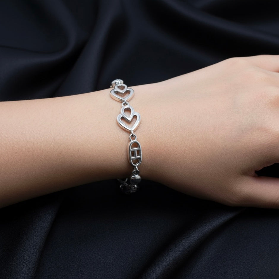 Interlocked Hearts Bolo Bracelet