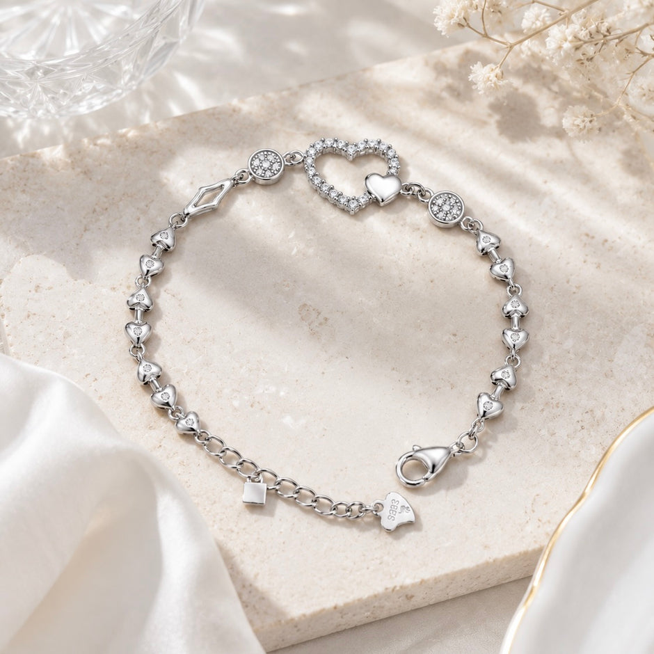Shimmering Heart Link Bracelet
