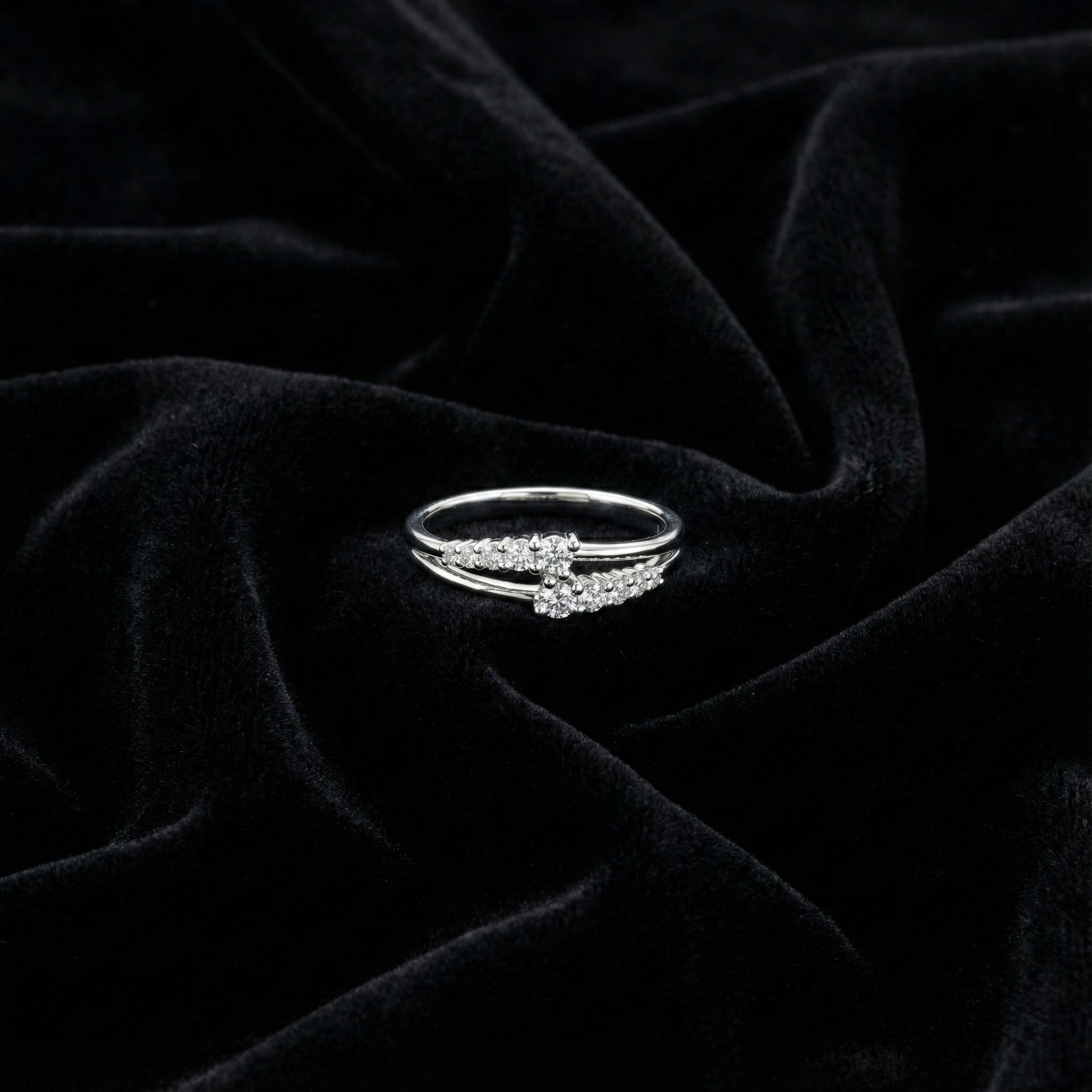 Curved Cluster Statement Ring