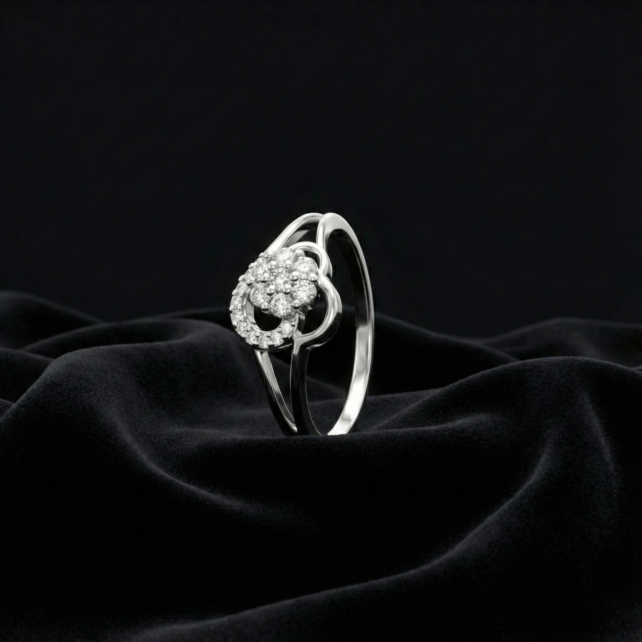 Heart Swirl Cluster Ring