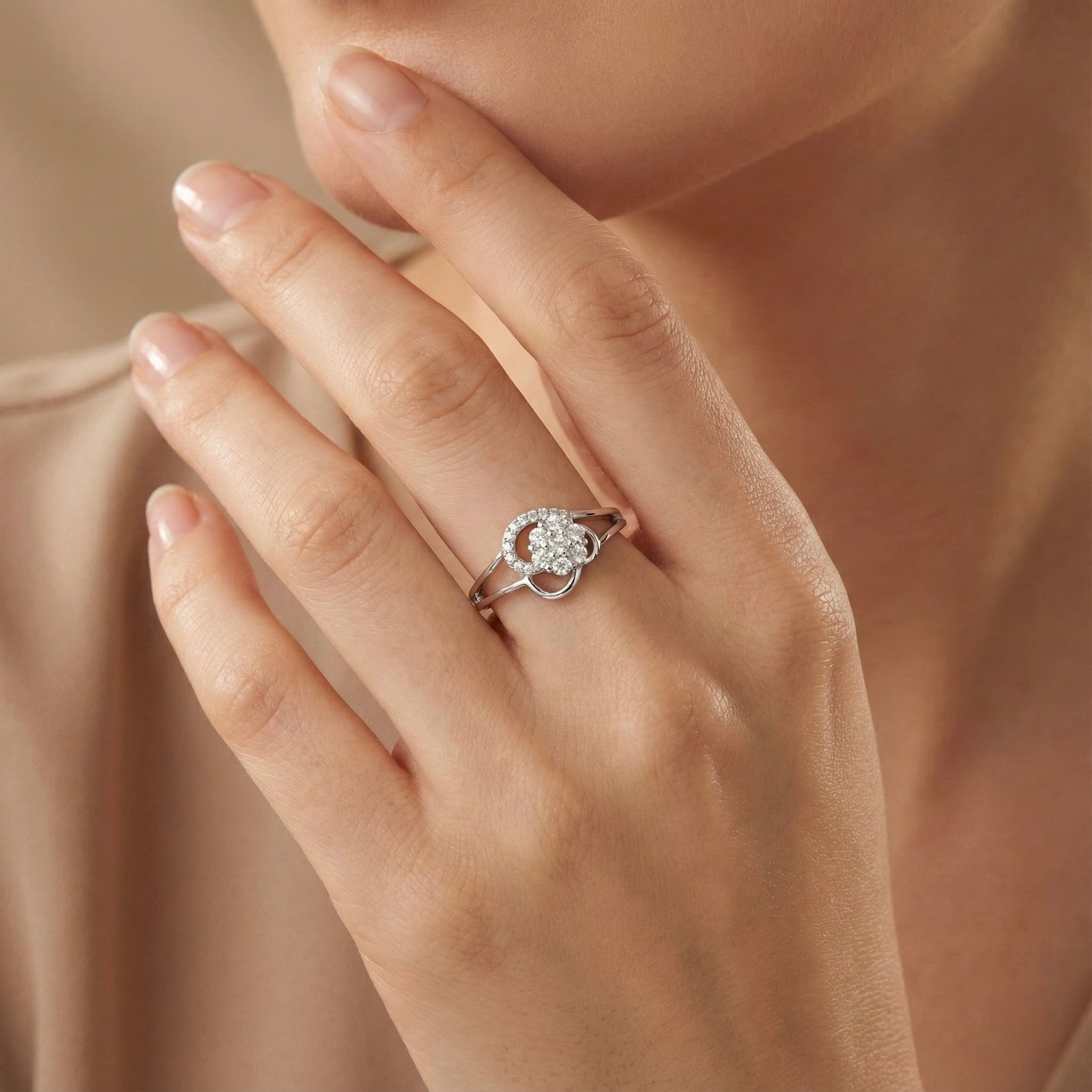 Heart Swirl Cluster Ring