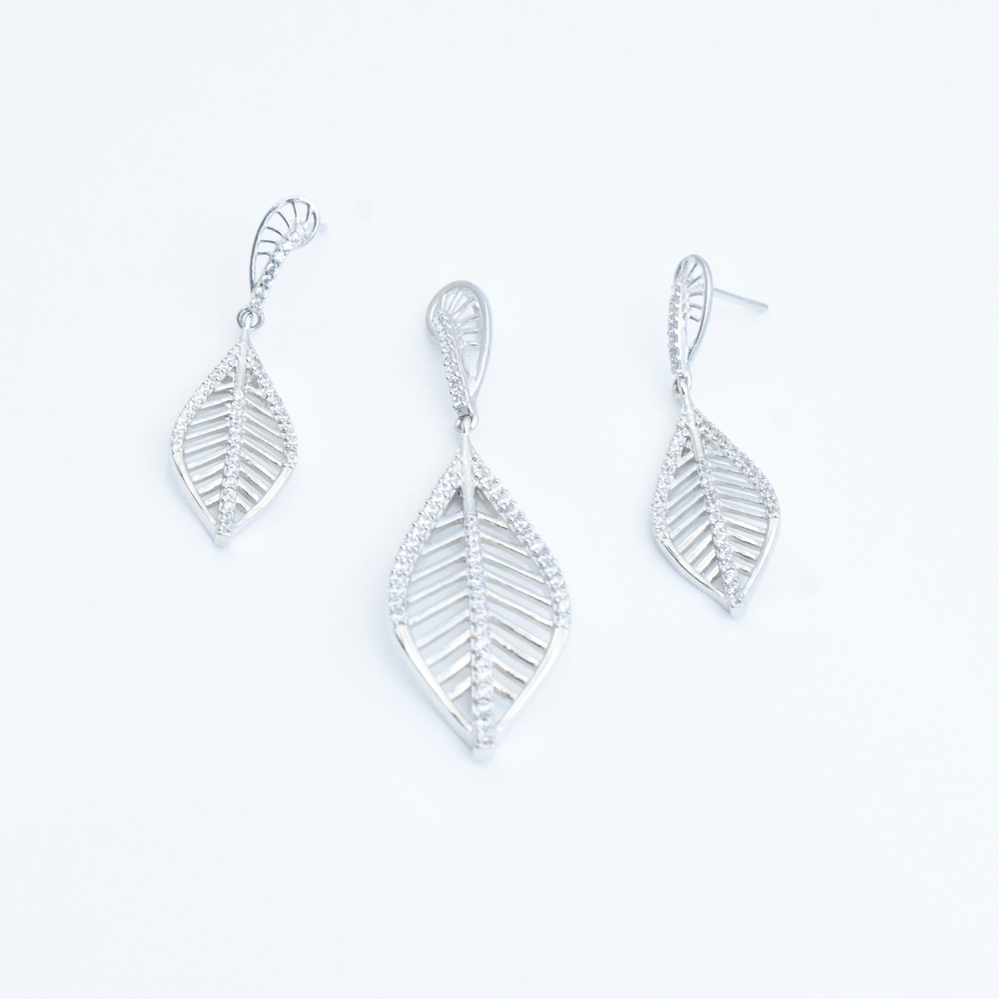 Twin Leaf Silver Pendant set
