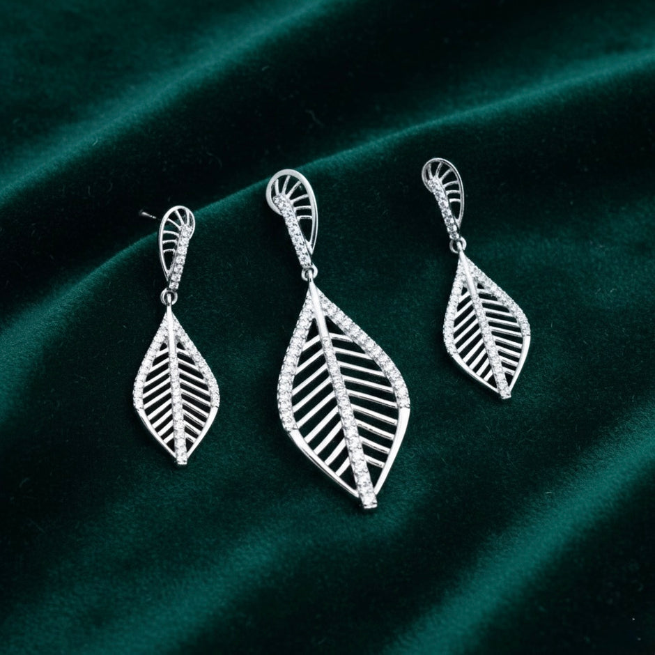 Leaf Design Pendant Set with Chain and Earrings