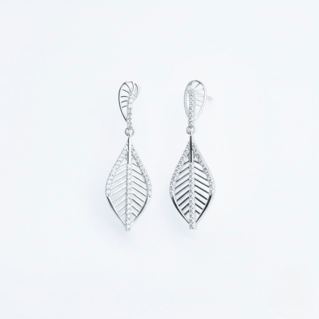 Leaf Design Pendant Set with Chain and Earrings