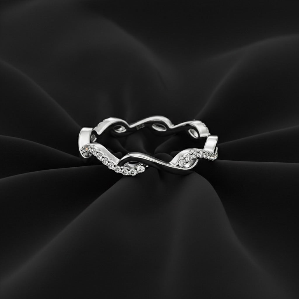 Dainty Twisted Wave Pavé Band Ring